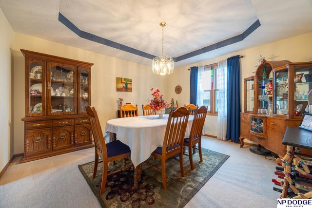 6840 Stephanie Lane, Lincoln, NE 68516