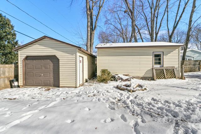 137 Belmont Road, Madison, WI 53714