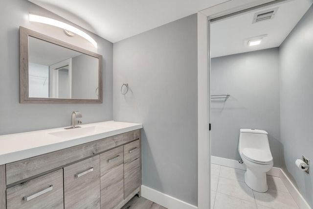 3507 Village Boulevard 201, West Palm Beach, FL 33409