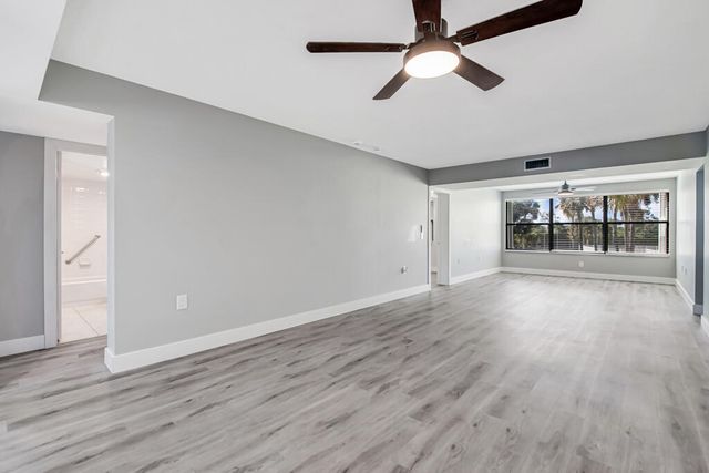 3507 Village Boulevard 201, West Palm Beach, FL 33409