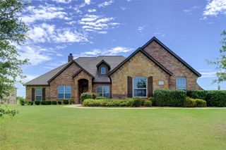 119 Remington Park Drive, Springtown, TX 76082