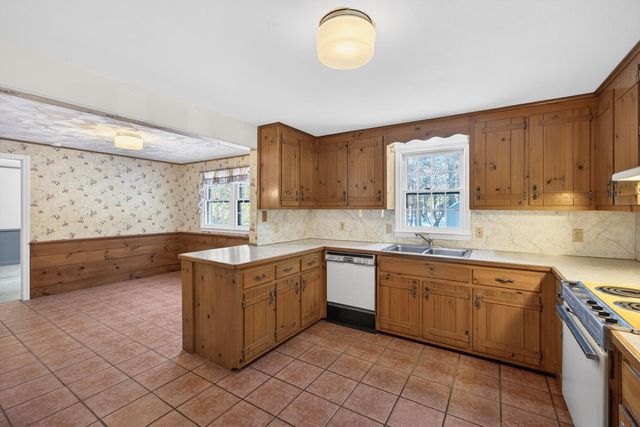 449 S Orleans Road, Orleans, MA 02653