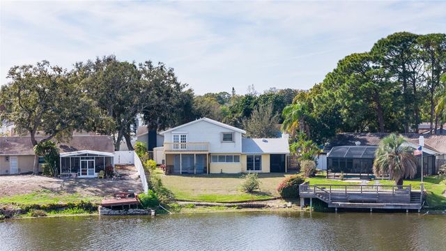 6809 TWELVE OAKS BOULEVARD, Tampa, FL 33634