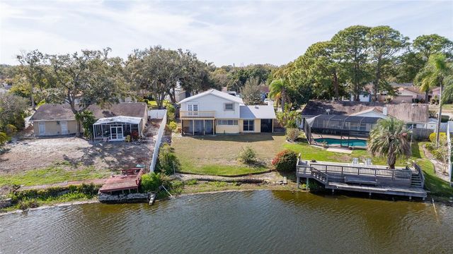 6809 TWELVE OAKS BOULEVARD, Tampa, FL 33634