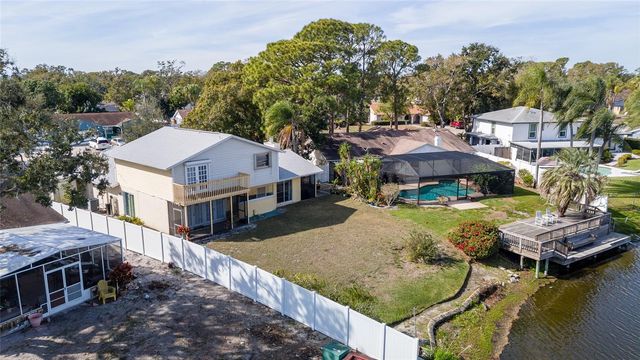 6809 TWELVE OAKS BOULEVARD, Tampa, FL 33634