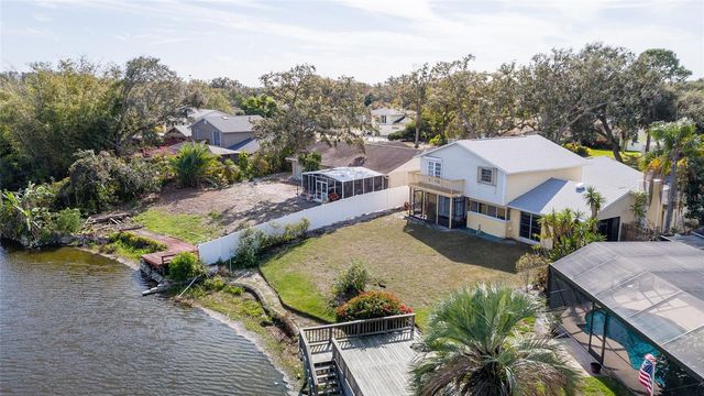 6809 TWELVE OAKS BOULEVARD, Tampa, FL 33634