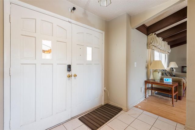 6809 TWELVE OAKS BOULEVARD, Tampa, FL 33634