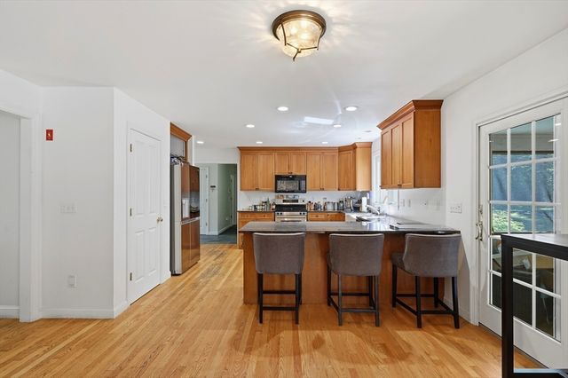 95 Mount Hope, North Attleboro, MA 02760