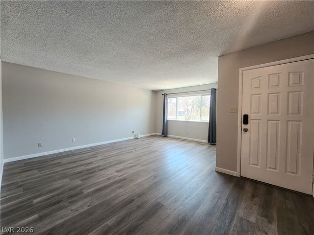 4476 El Como Way, Las Vegas, NV 89121