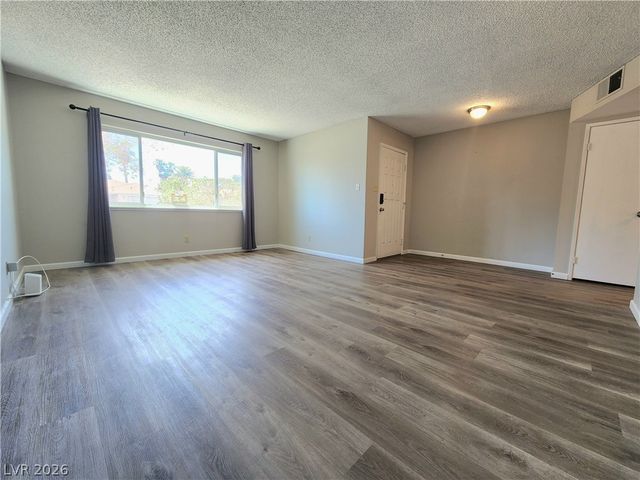 4476 El Como Way, Las Vegas, NV 89121