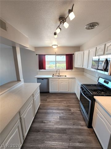 4476 El Como Way, Las Vegas, NV 89121