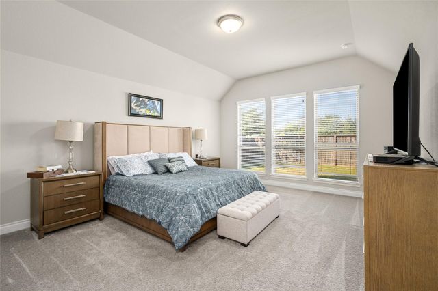 3702 Lake Falls Drive, Fulshear, TX 77441