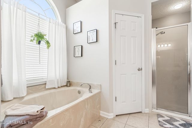 14023 REDROCK LAKE Drive, Jacksonville, FL 32226