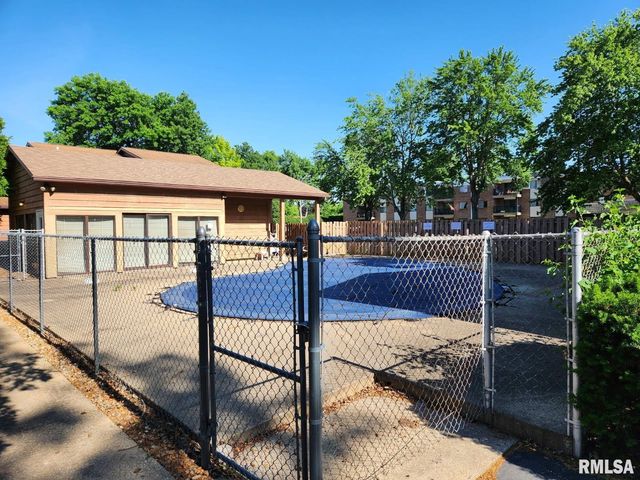 160 S Durkin Dr Unit 3, Springfield, IL 62704
