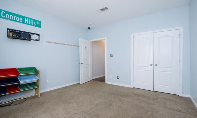 12749 Lake Conroe Hills Drive, Willis, TX 77318