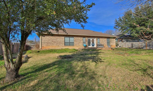 12749 Lake Conroe Hills Drive, Willis, TX 77318