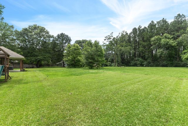 20 Eastwood Estates Rd., Petal, MS 39465