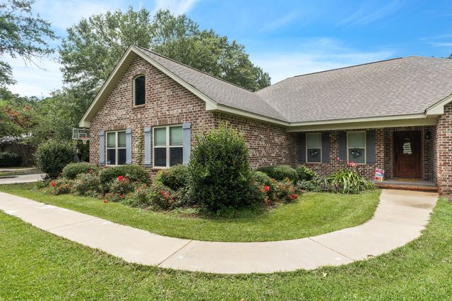 20 Eastwood Estates Rd., Petal, MS 39465
