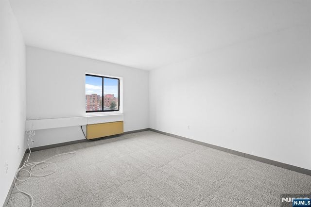 300 Park Street 5G, Hackensack, NJ 07601