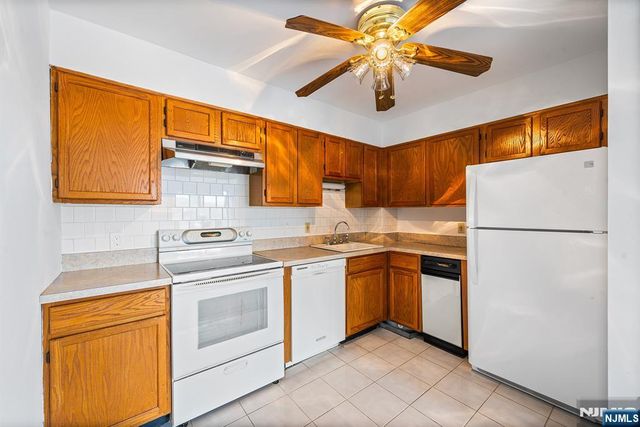 300 Park Street 5G, Hackensack, NJ 07601