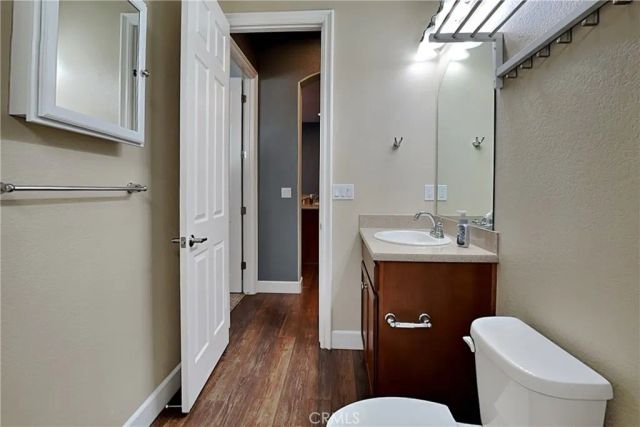 2091 State, Turlock, CA 95380