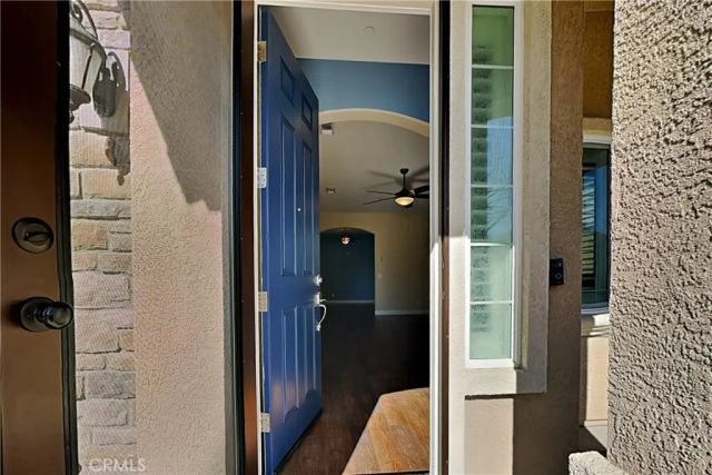 2091 State, Turlock, CA 95380