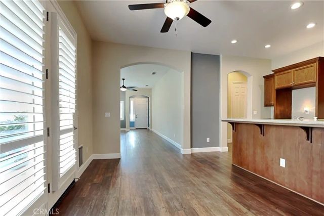 2091 State, Turlock, CA 95380