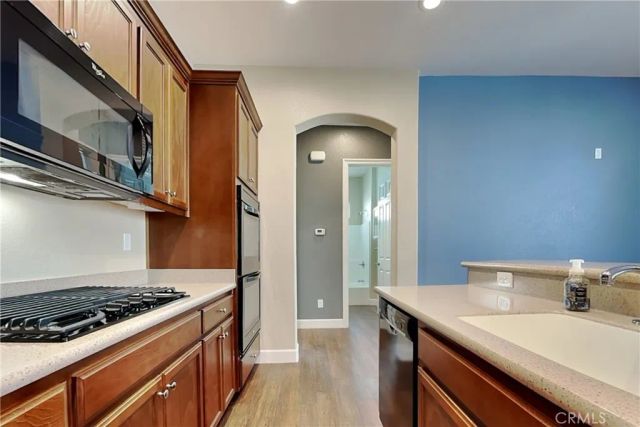 2091 State, Turlock, CA 95380