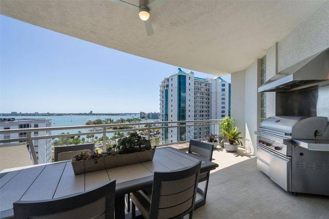 401 S PALM AVENUE 1102, Sarasota, FL 34236