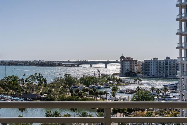 401 S PALM AVENUE 1102, Sarasota, FL 34236