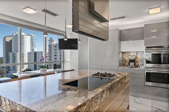 401 S PALM AVENUE 1102, Sarasota, FL 34236