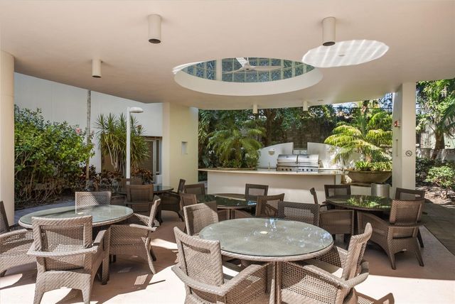 401 S PALM AVENUE 1102, Sarasota, FL 34236
