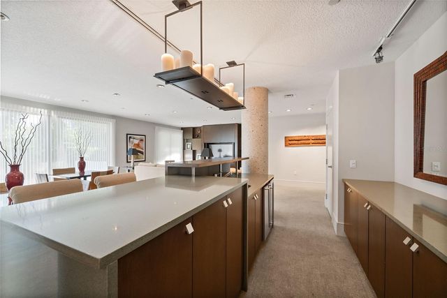 401 S PALM AVENUE 1102, Sarasota, FL 34236