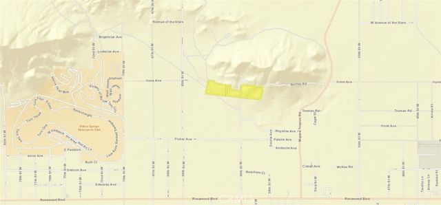 60 60th Street W, Rosamond, CA 93560