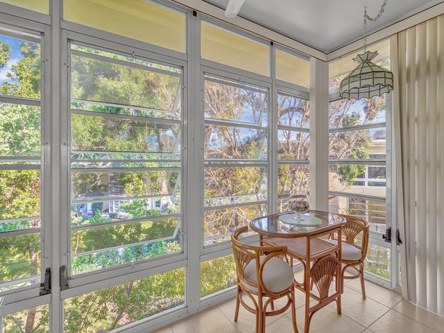 1100 Ponce De Leon Circle 308, Vero Beach, FL 32960