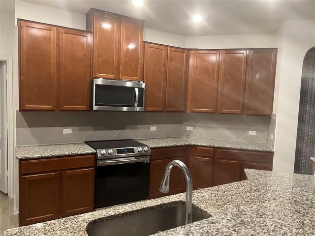 14228 Silver Lace LN, Pflugerville, TX 78660