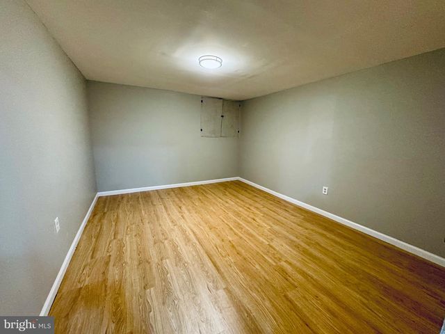 220 SNAPPY LN, Winchester, VA 22602