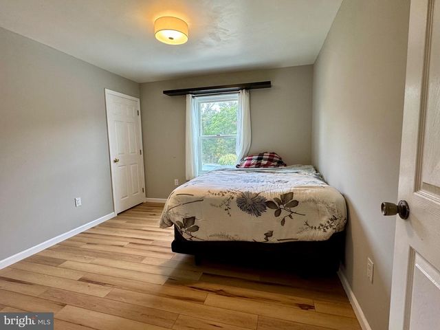 220 SNAPPY LN, Winchester, VA 22602