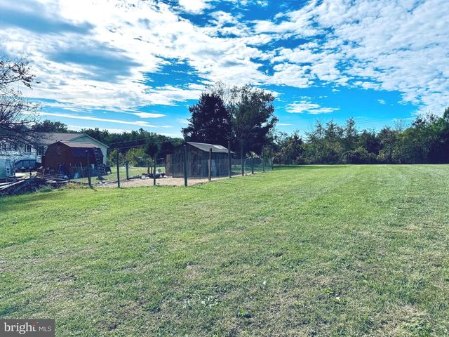 220 SNAPPY LN, Winchester, VA 22602