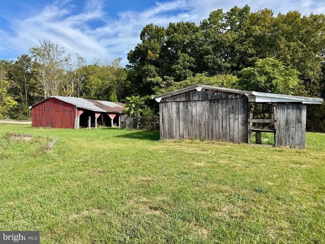 220 SNAPPY LN, Winchester, VA 22602