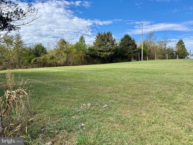 220 SNAPPY LN, Winchester, VA 22602
