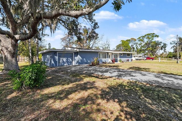 307 CAMPUS DRIVE, Ruskin, FL 33570