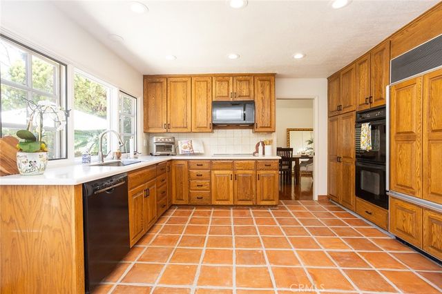 1691 N Yurok Street, Orange, CA 92867