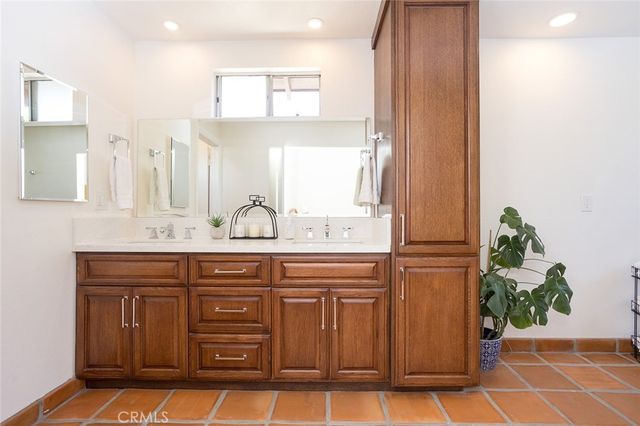 1691 N Yurok Street, Orange, CA 92867