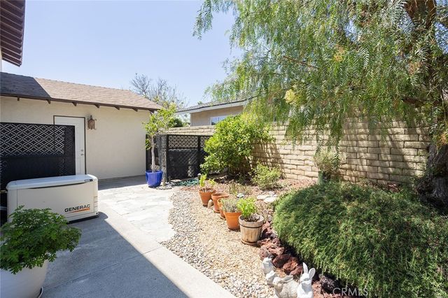 1691 N Yurok Street, Orange, CA 92867