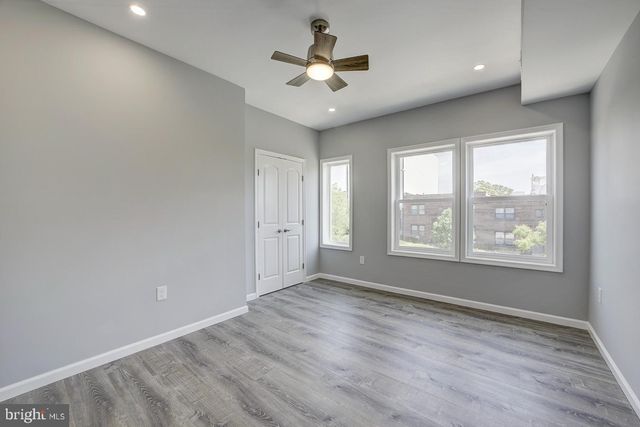 832 19TH ST NE #B, Washington, DC 20002