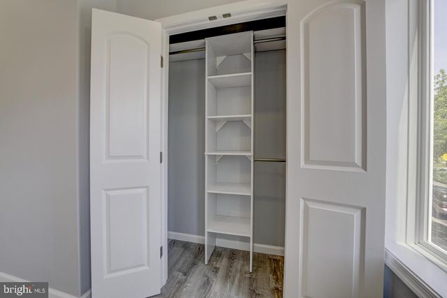 832 19TH ST NE #B, Washington, DC 20002