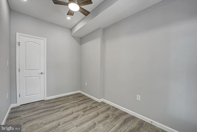 832 19TH ST NE #B, Washington, DC 20002