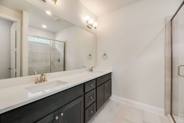 1055 Birdie Street, Gunter, TX 75058