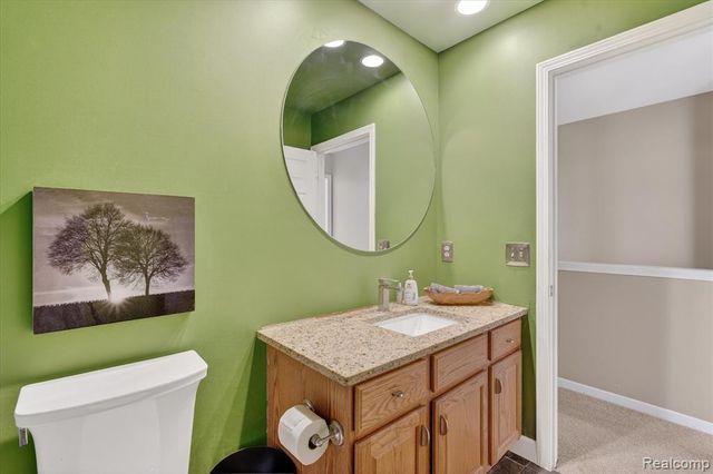 5120 Meadow Crest Circle, Holly, MI 48442